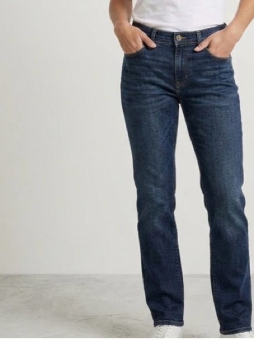 ❤️ Dark Blue Jeans - Size 10